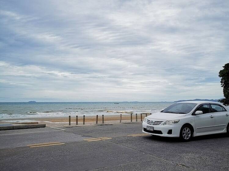 ペンション Sorot House