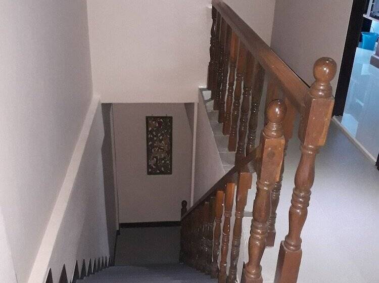 بنسيون Sorot House