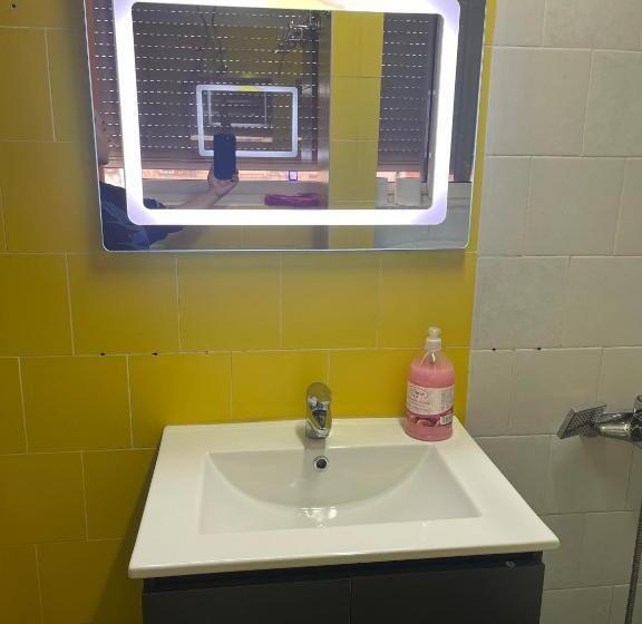 פנסיון Supreme City Center Tirana