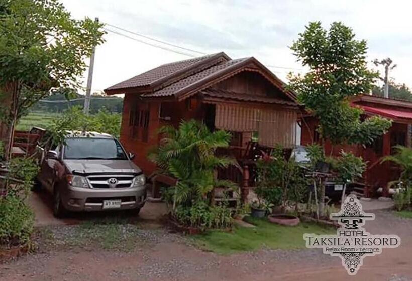 Пансион Taksila Resort ฏักร์ศิลารีสอร์ท