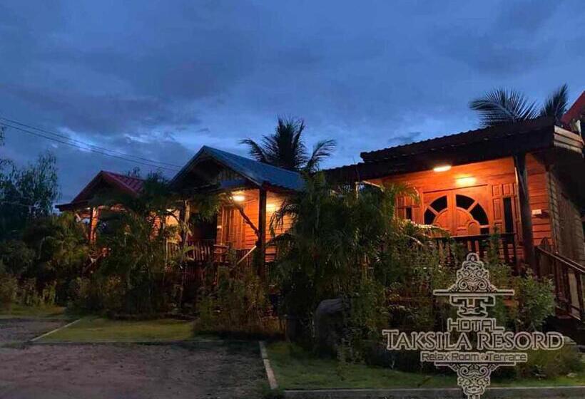 پانسیون Taksila Resort ฏักร์ศิลารีสอร์ท