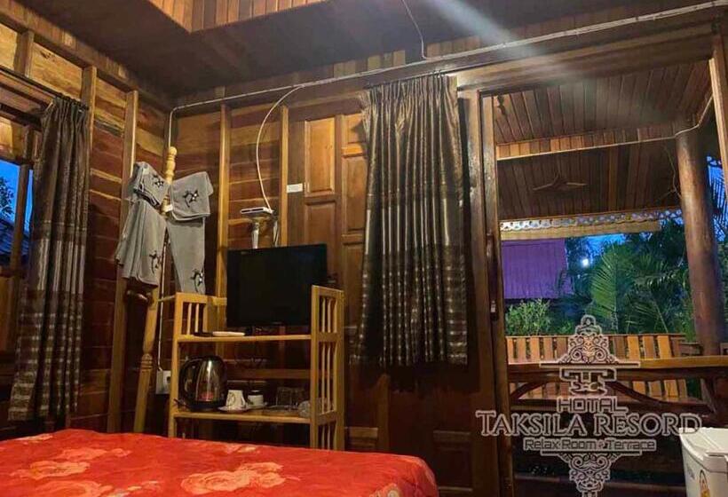 Пансион Taksila Resort ฏักร์ศิลารีสอร์ท