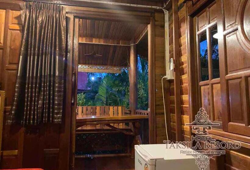 Пансион Taksila Resort ฏักร์ศิลารีสอร์ท