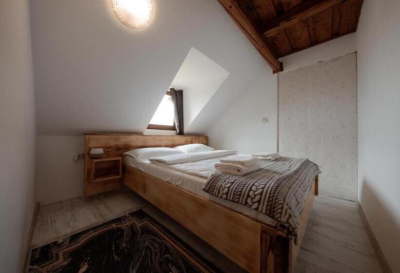 膳宿费 Tihuța Retreat