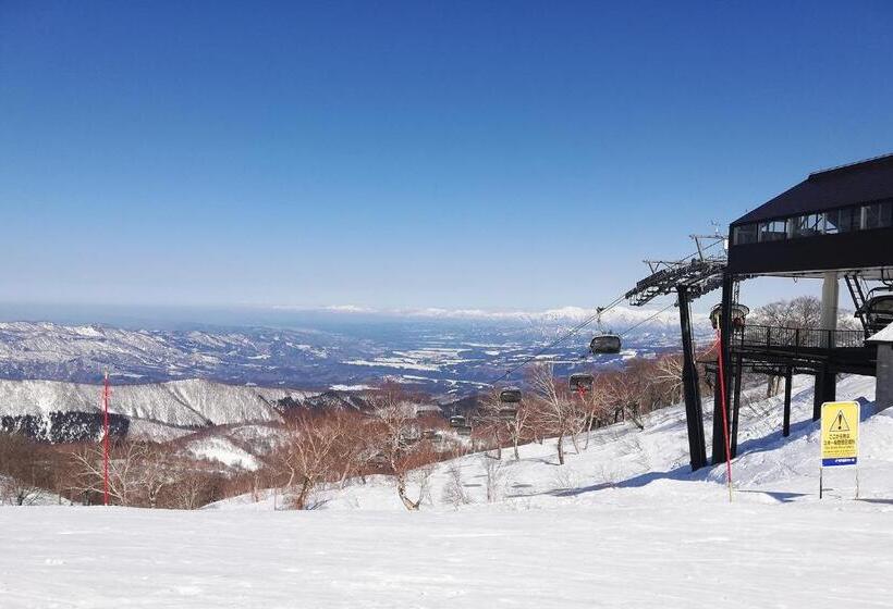 پانسیون Togoro