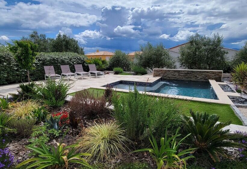 Пансион Villa Tropez