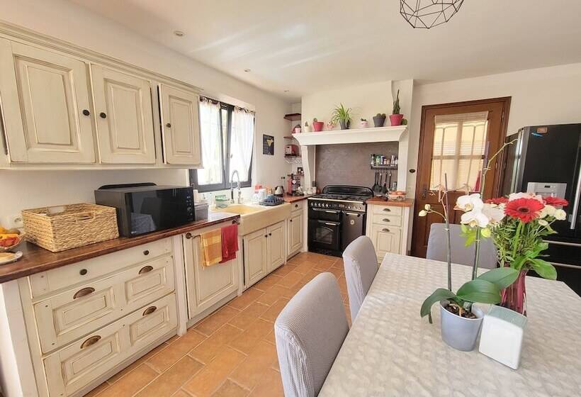 Пансион Villa Tropez