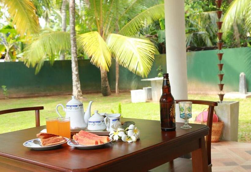 膳宿费 White Villa Koggala