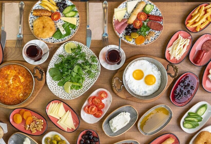 بنسيون Yeniköy House