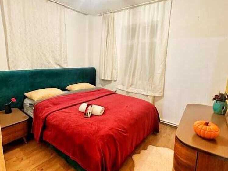 بنسيون Yeniköy House