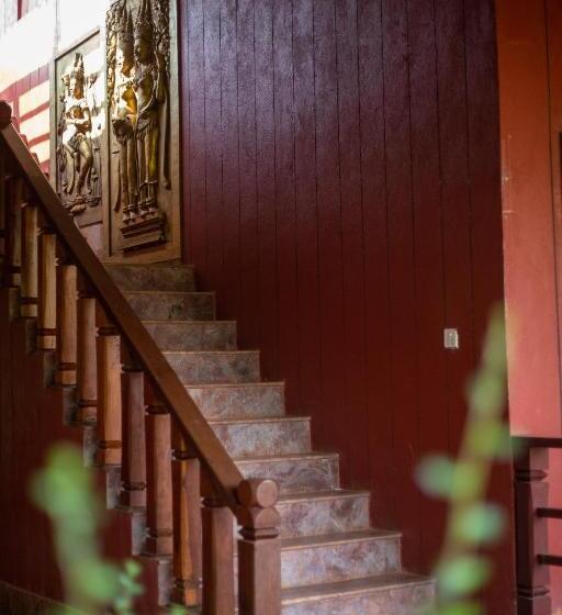 Phum Khmer Resort