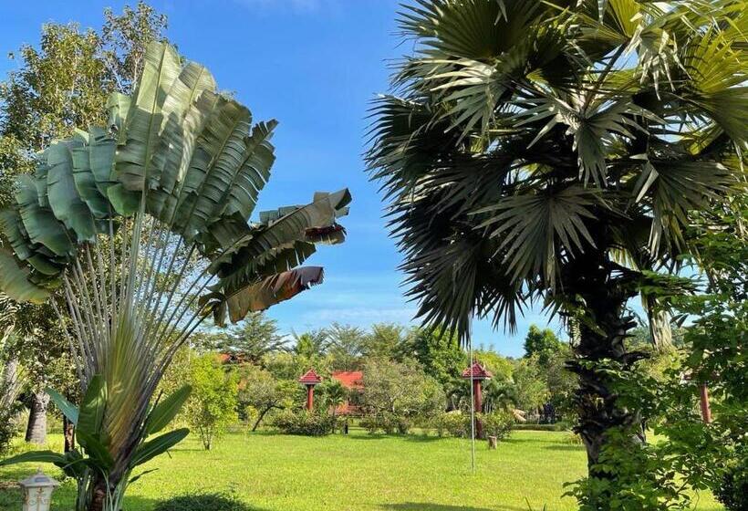 Phum Khmer Resort