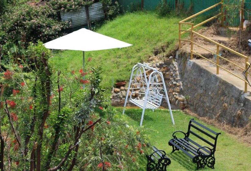 Rustling River Resort