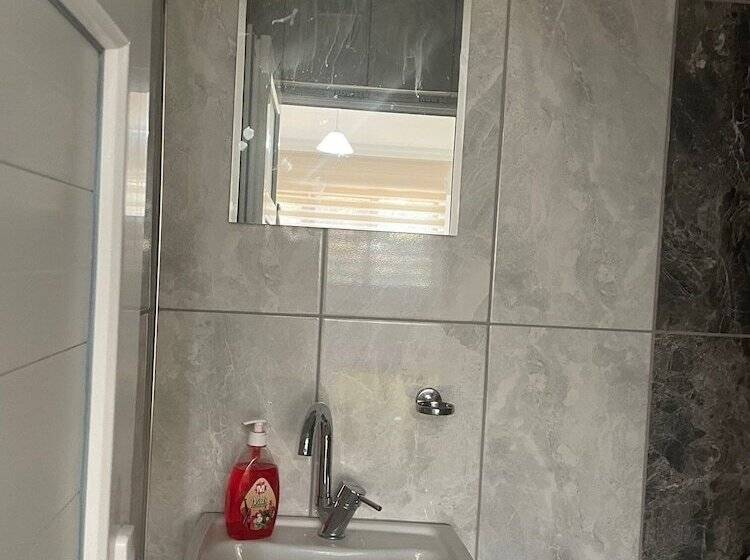 Salda Gölü Gözde Pansiyon