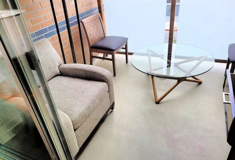 Santa Monica Promenade Condos