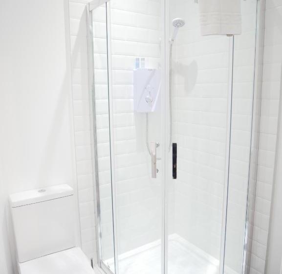 The Lakes Getaway And Hot Tub