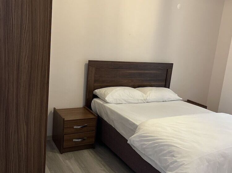 Tsira Suite