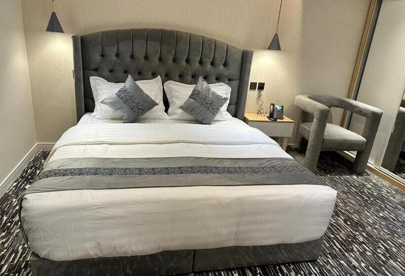 فندق المسافر