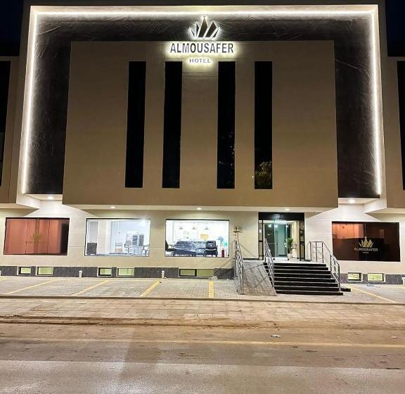 فندق المسافر