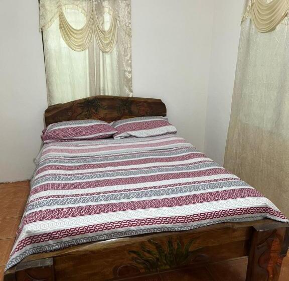 ユースホステル Cabinas Rhode Island