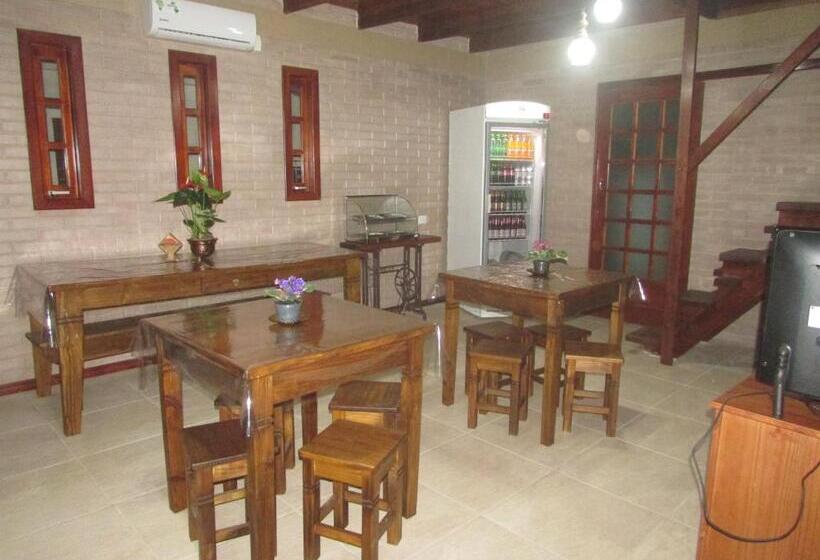 הוסטל Pousada Punta Cana