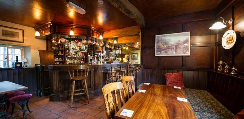 Общежитие The Postgate Inn