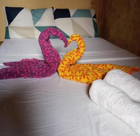 تختخواب و صبحانه Balai Ko Beach & Cottages