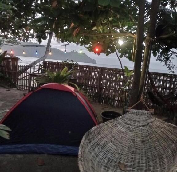 تختخواب و صبحانه Balai Ko Beach & Cottages