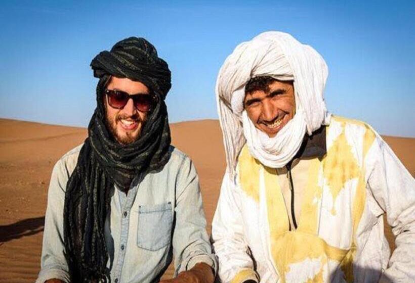 민박 Camp Iguidi Tours