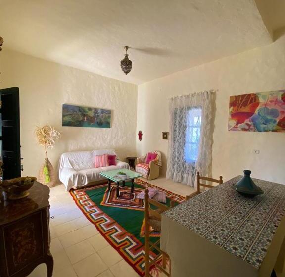 민박 Dar Oueghlani   Maison D Hôtes