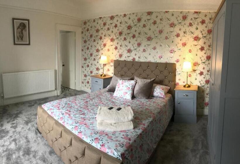 צימר Dol Llan Mansion