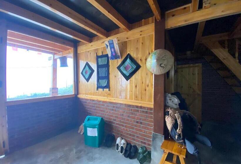 تختخواب و صبحانه Mountain Valley Local Homestay