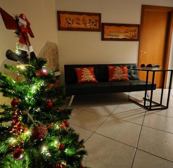 مبيت وإفطار Nalusa Home