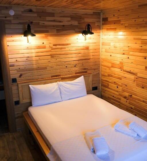 مبيت وإفطار Sapanca Grandwooden