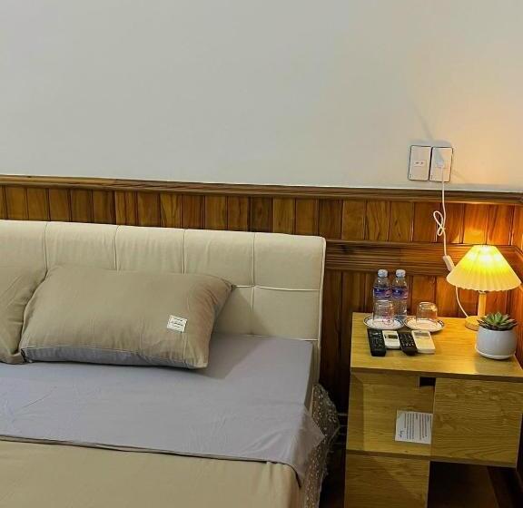 تختخواب و صبحانه The Memory Villa