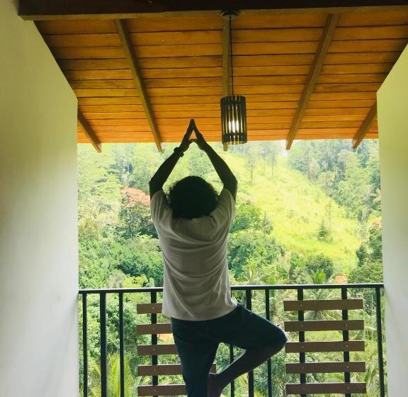 مبيت وإفطار Tikiri Latha Hanthana