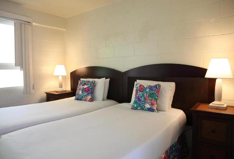 By The Beach Waikiki Heritage Hotel Honalulu