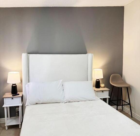 Depas & Suites Juarez