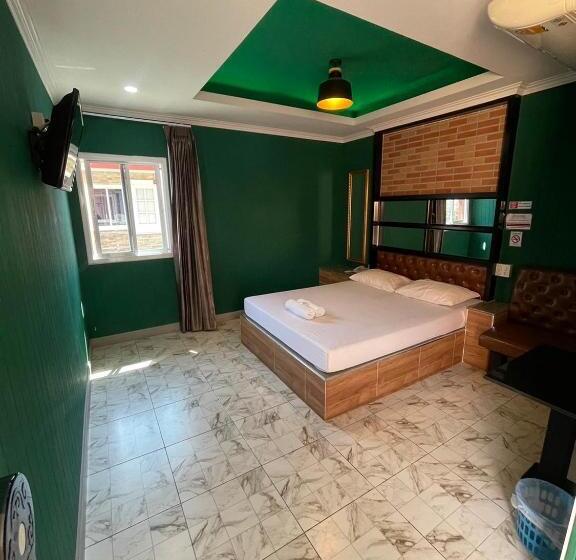 בית מלון כפרי โรงแรมกู๊ดอินน์