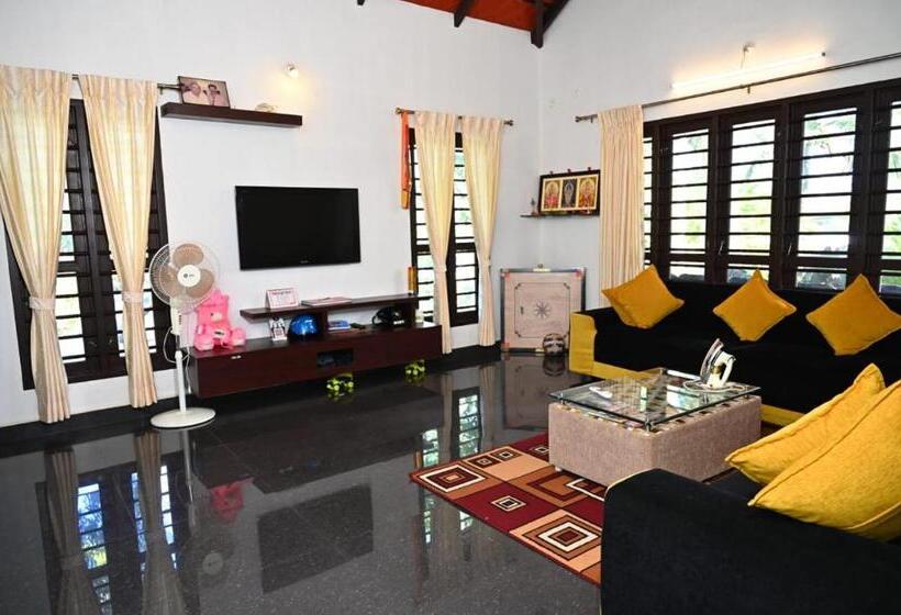 فندق Adamya Home Stay