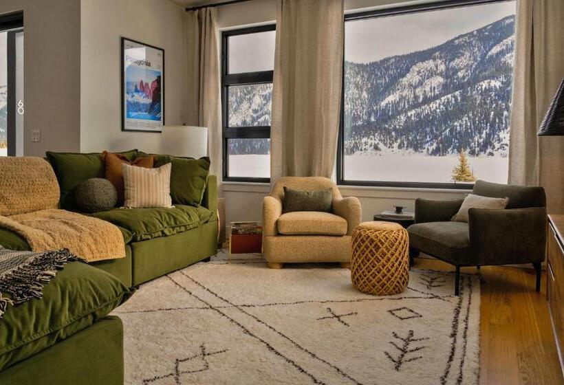 هتل Aspects Big Sky