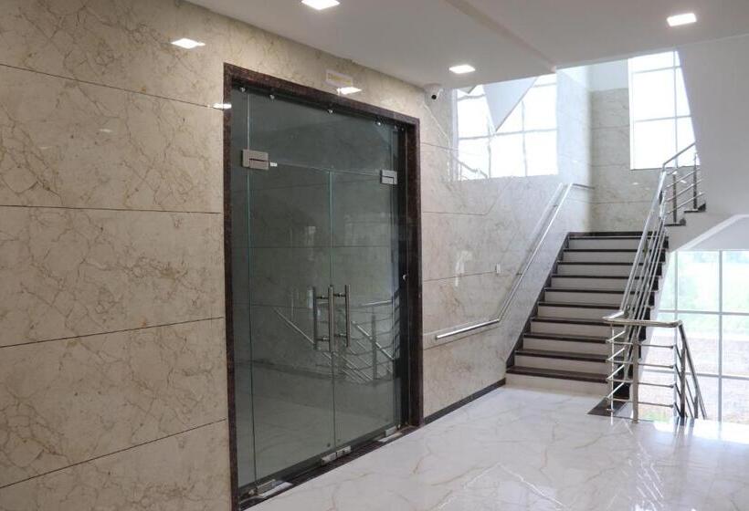 فندق Balaji Palace