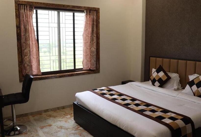 فندق Balaji Palace