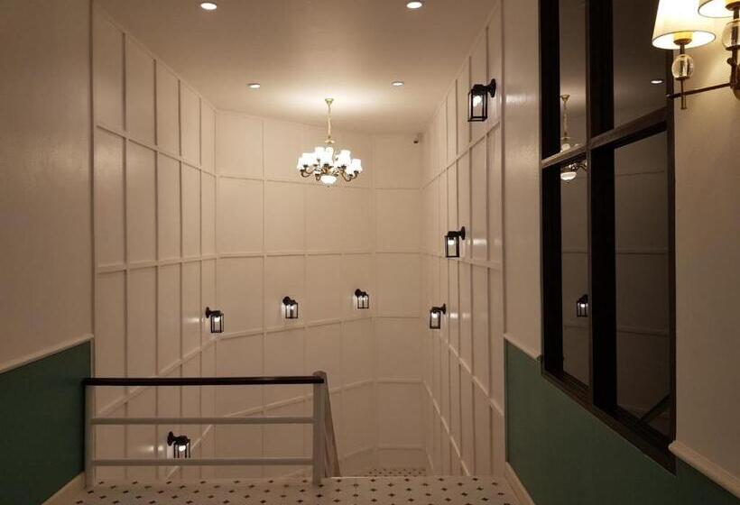 Отель Bania Boutique House