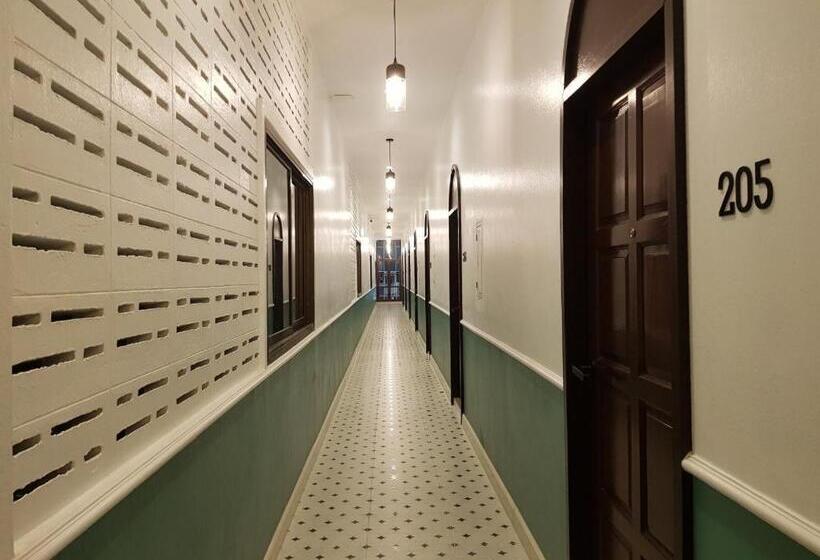 Отель Bania Boutique House