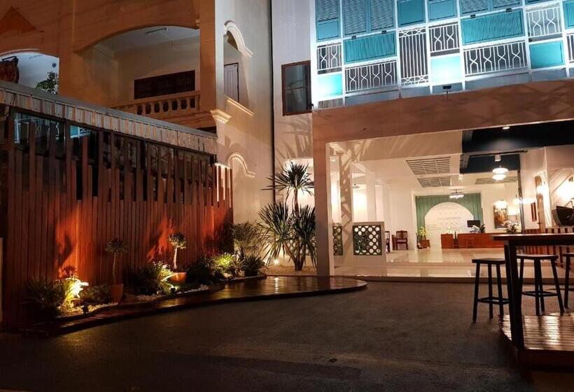 Отель Bania Boutique House