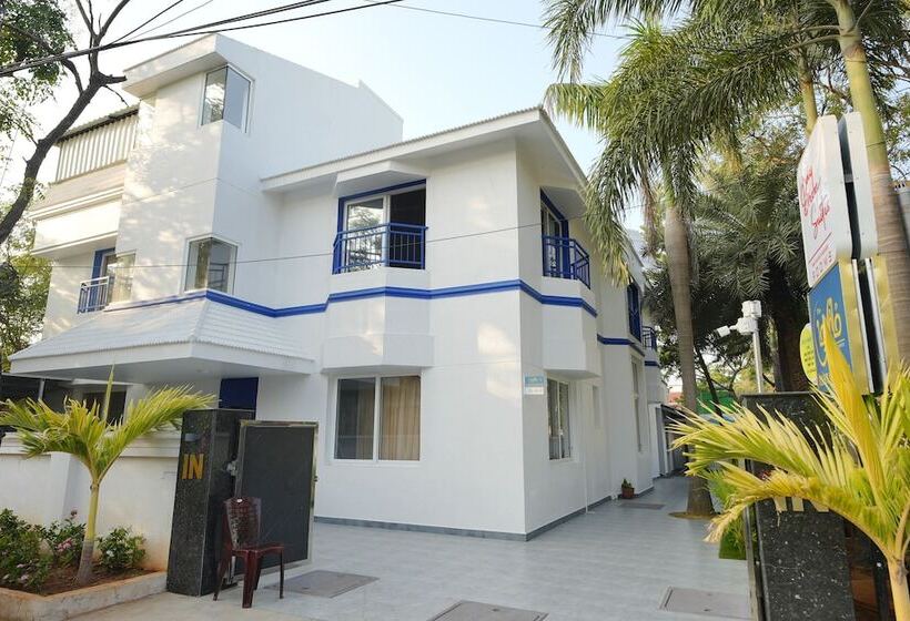 酒店 Bay Breeze Suites