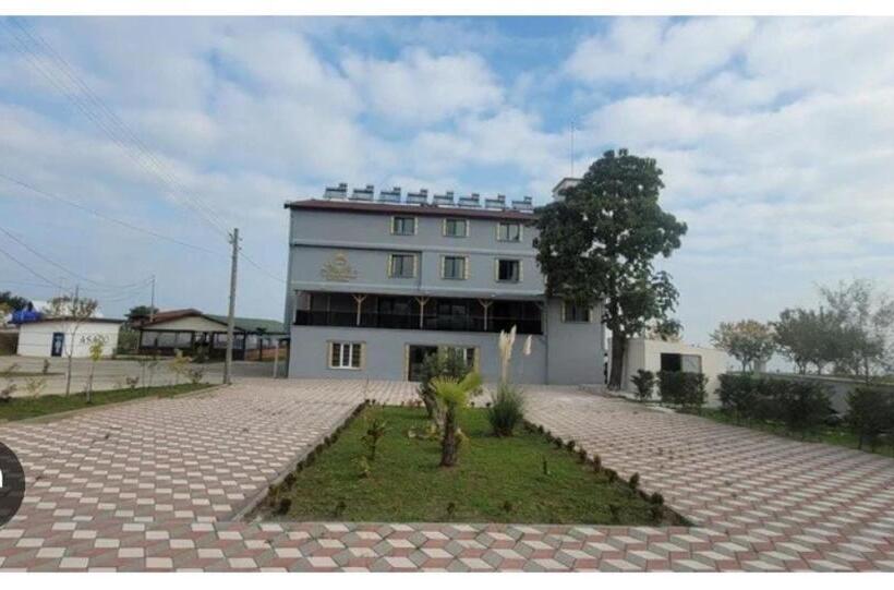 בית מלון כפרי Beni Lexury Katyora