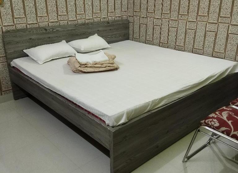 בית מלון כפרי Bhagwat Palace