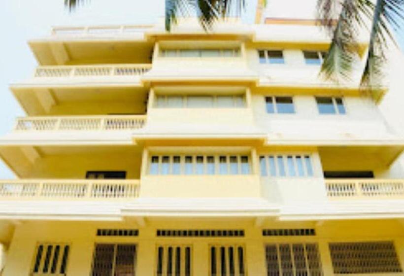 ホテル Bombay Inn Cuttack